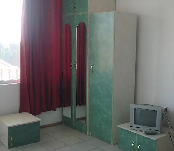 Bogat-beden בית הארחה